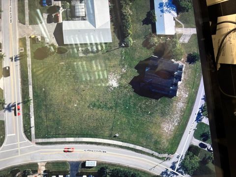 933 & 943 NW Spruce Ridge Drive Stuart FL 34994