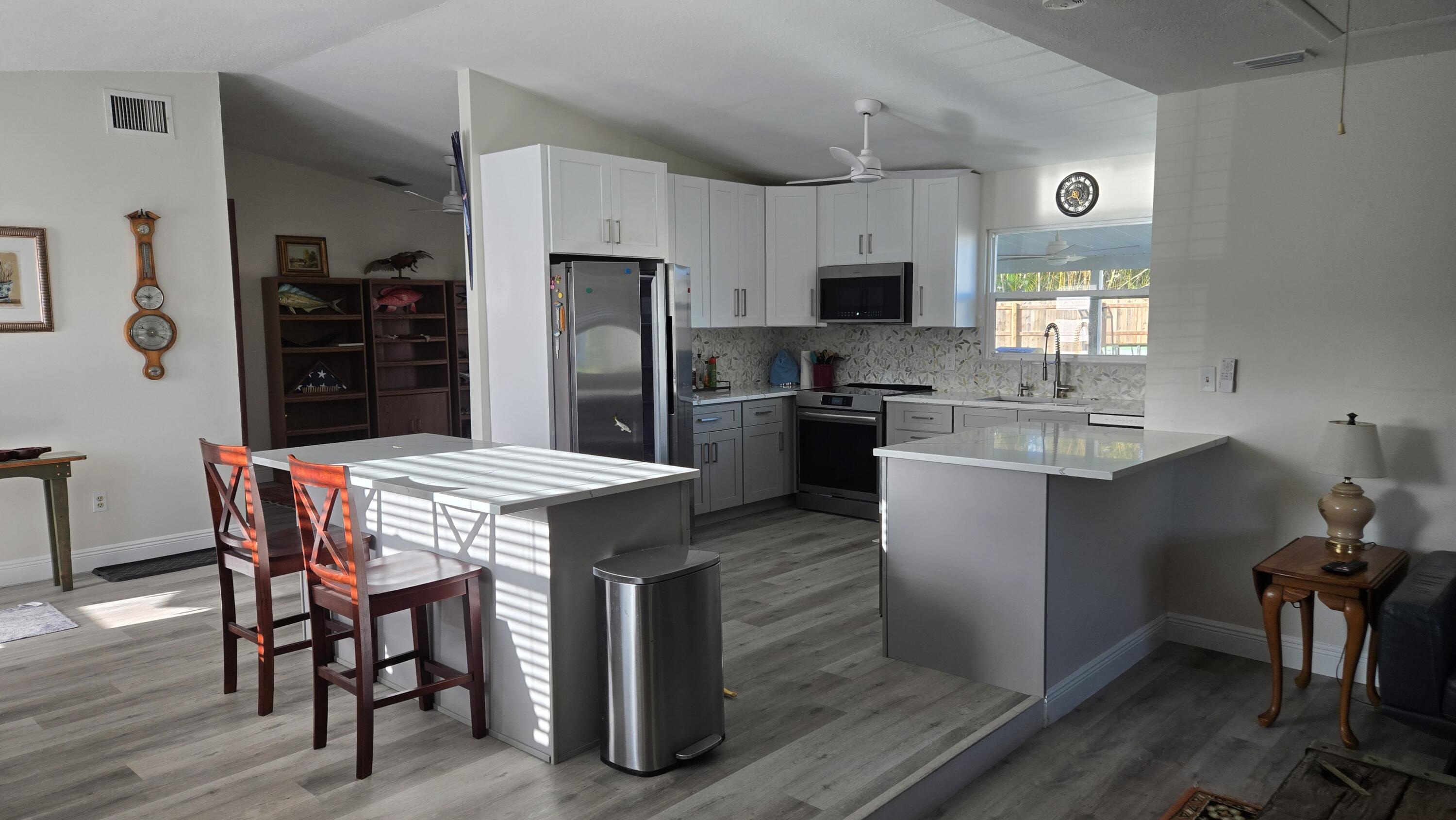 2538 SE Allen Street