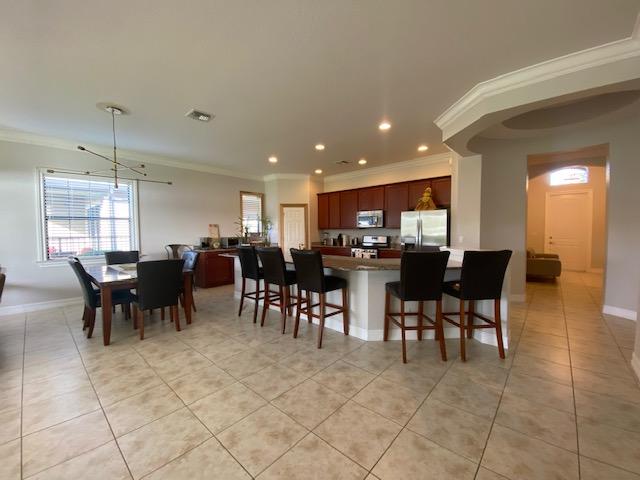 CASTELLINA - Residential Lease