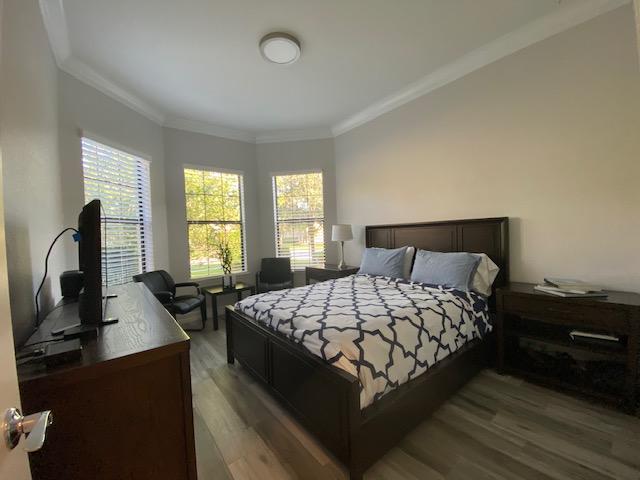 CASTELLINA - Residential Lease