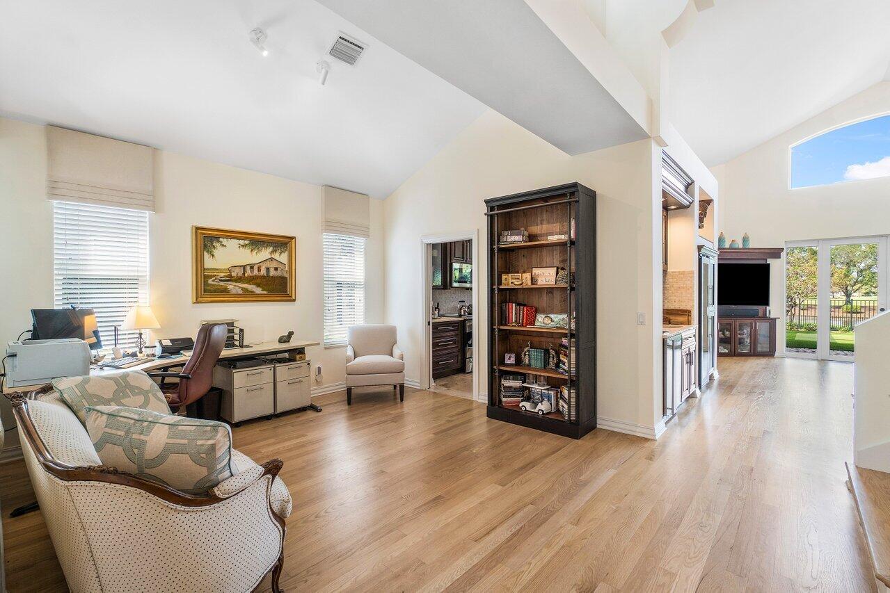 REGENTS PLACE - Residential