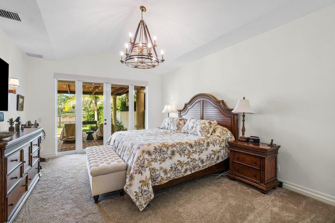 REGENTS PLACE - Residential