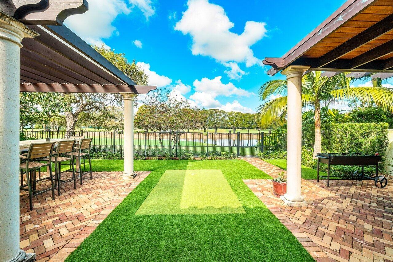 REGENTS PLACE - Residential