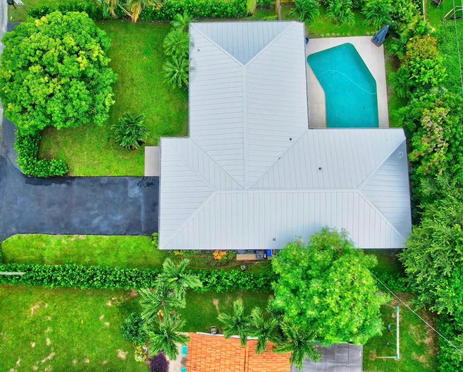 Tropic Palms - Residential