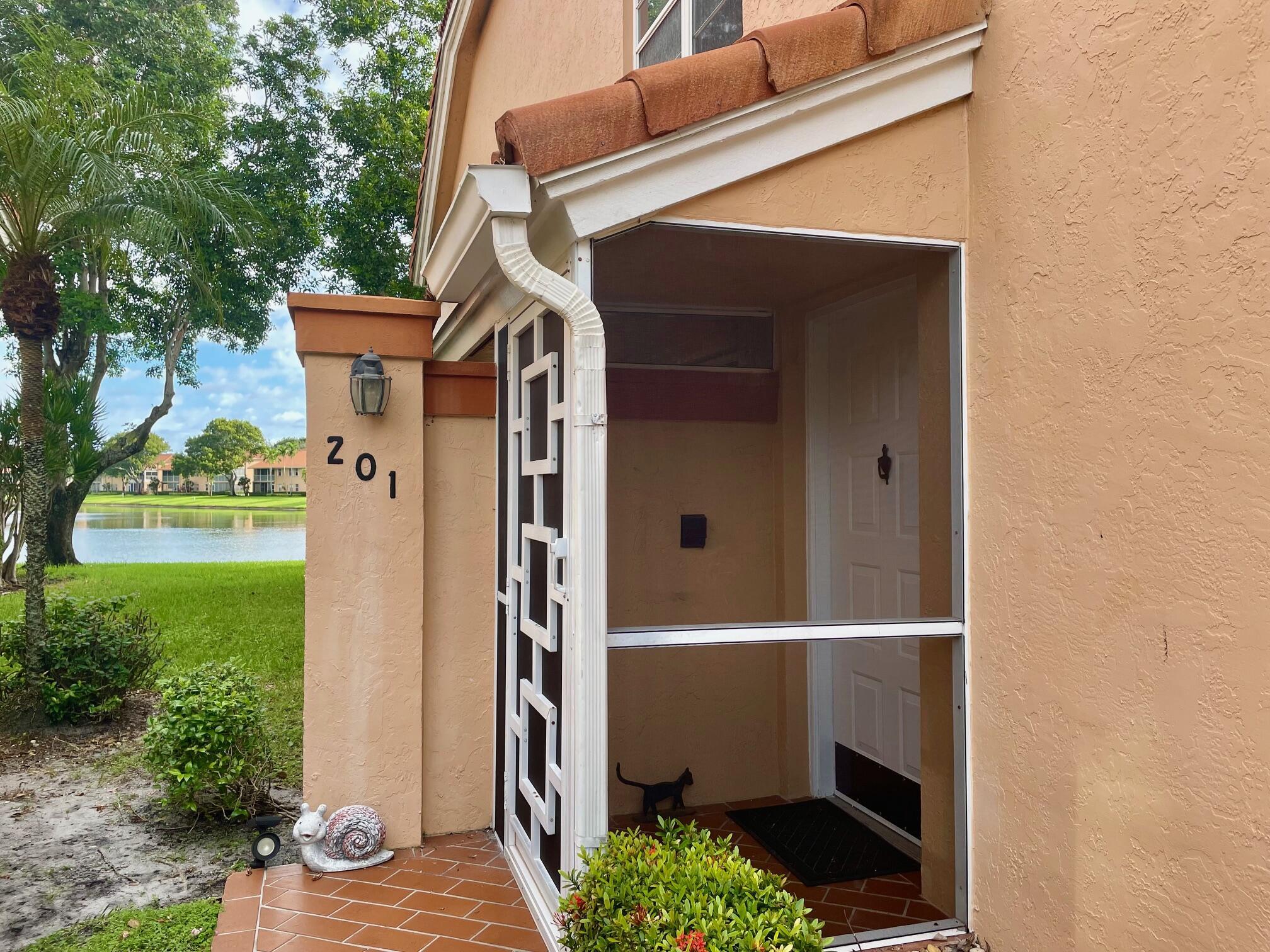 PALM ISLES I, II AND III - Residential Lease