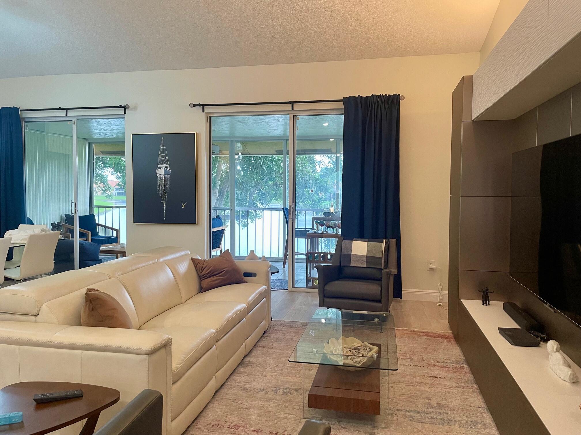 PALM ISLES I, II AND III - Residential Lease