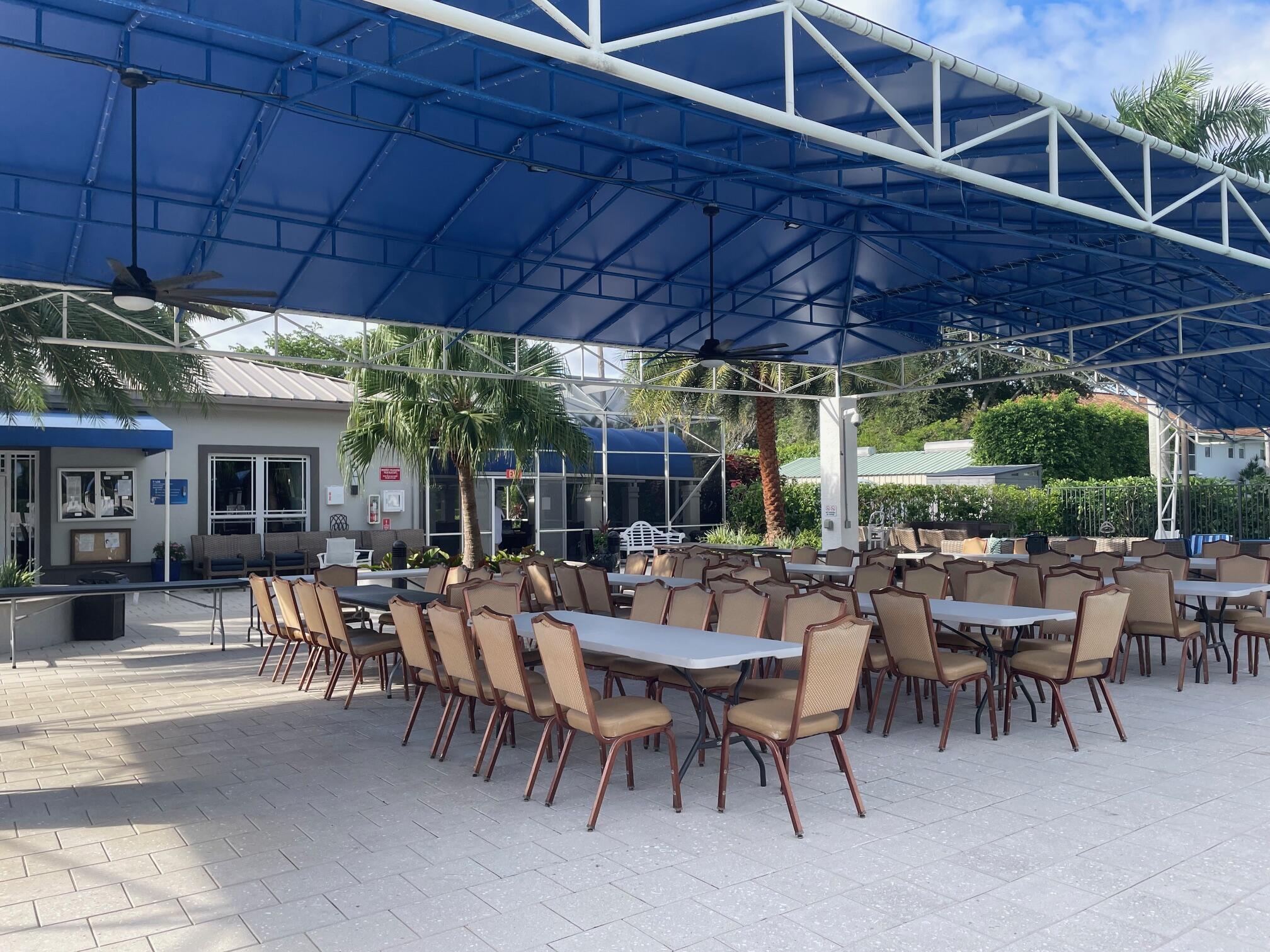 PALM ISLES I, II AND III - Residential Lease