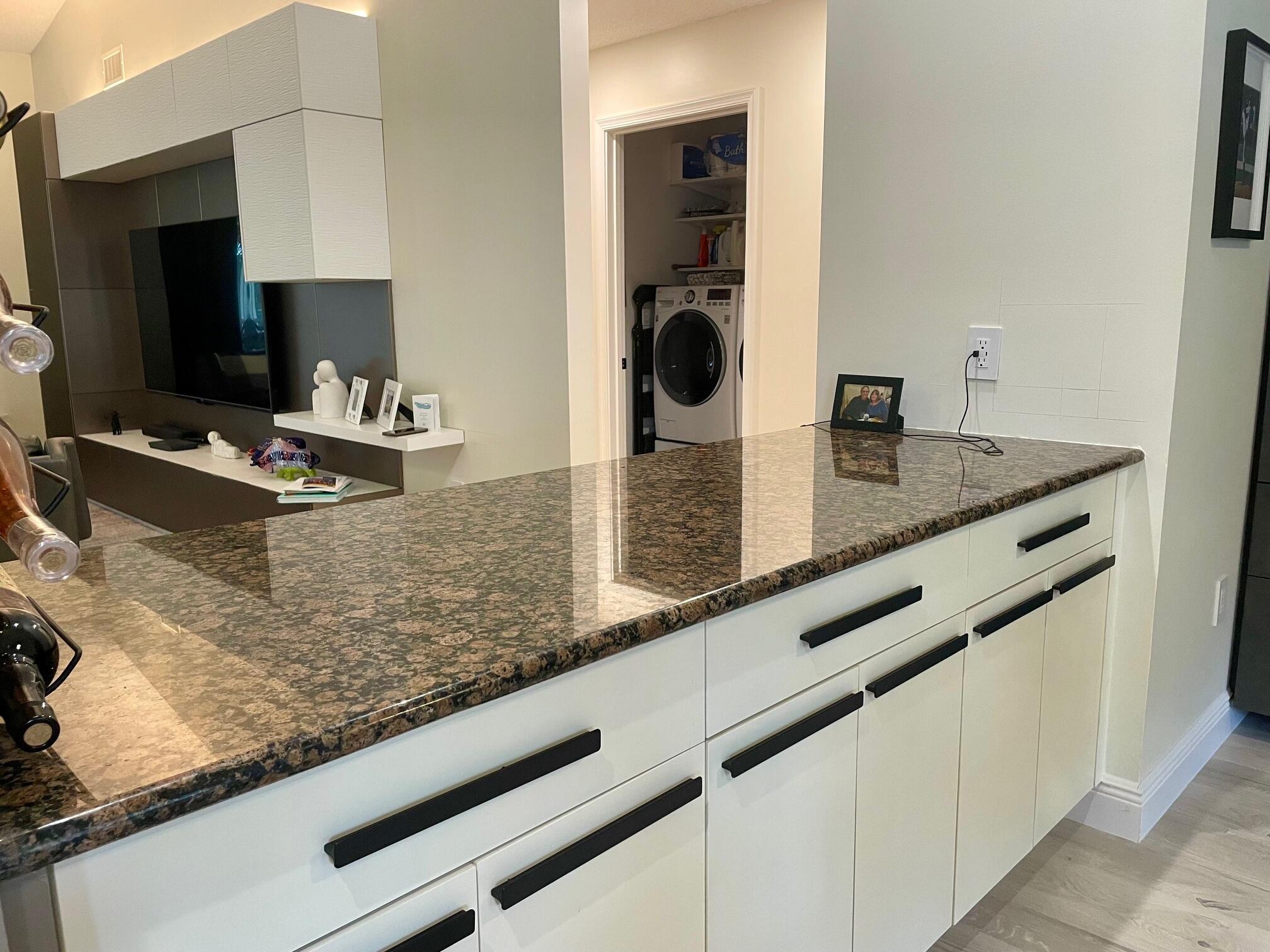 PALM ISLES I, II AND III - Residential Lease