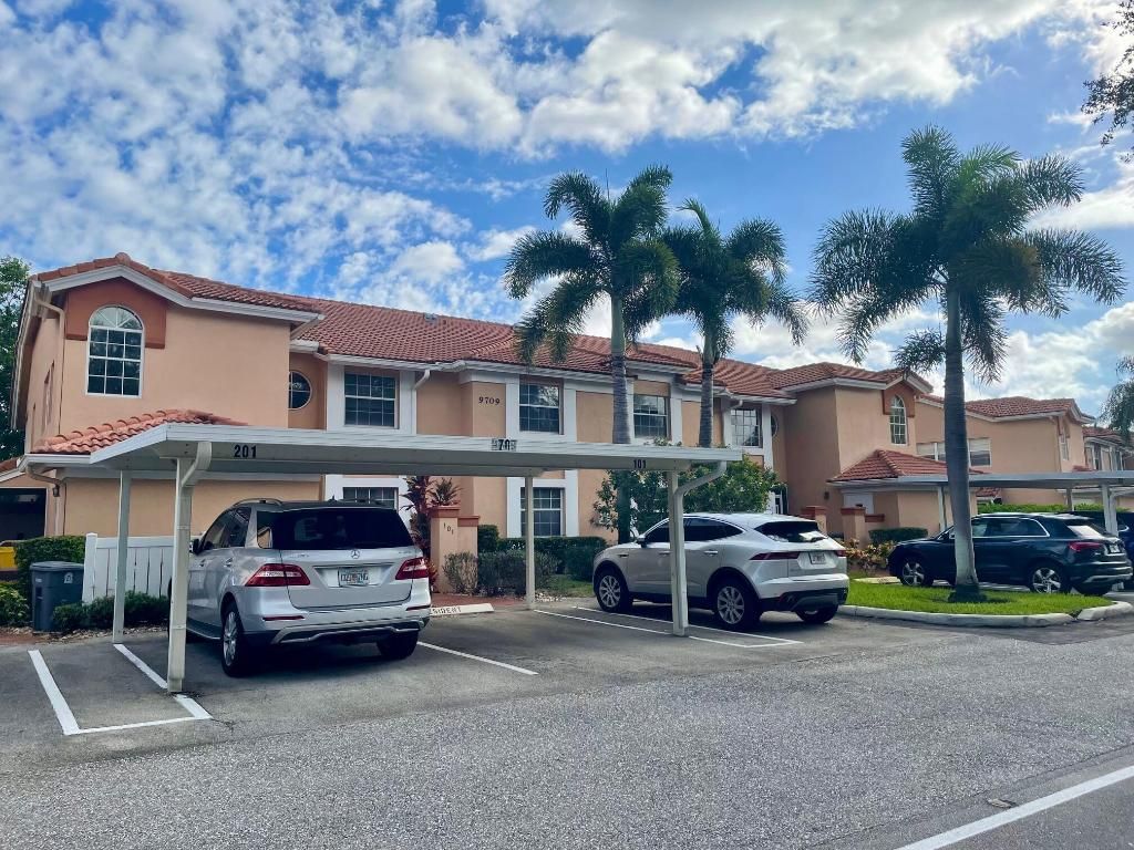 Photo of 9709 Shadybrook Drive #201, Boynton Beach, FL 33437 (MLS # R11133617)