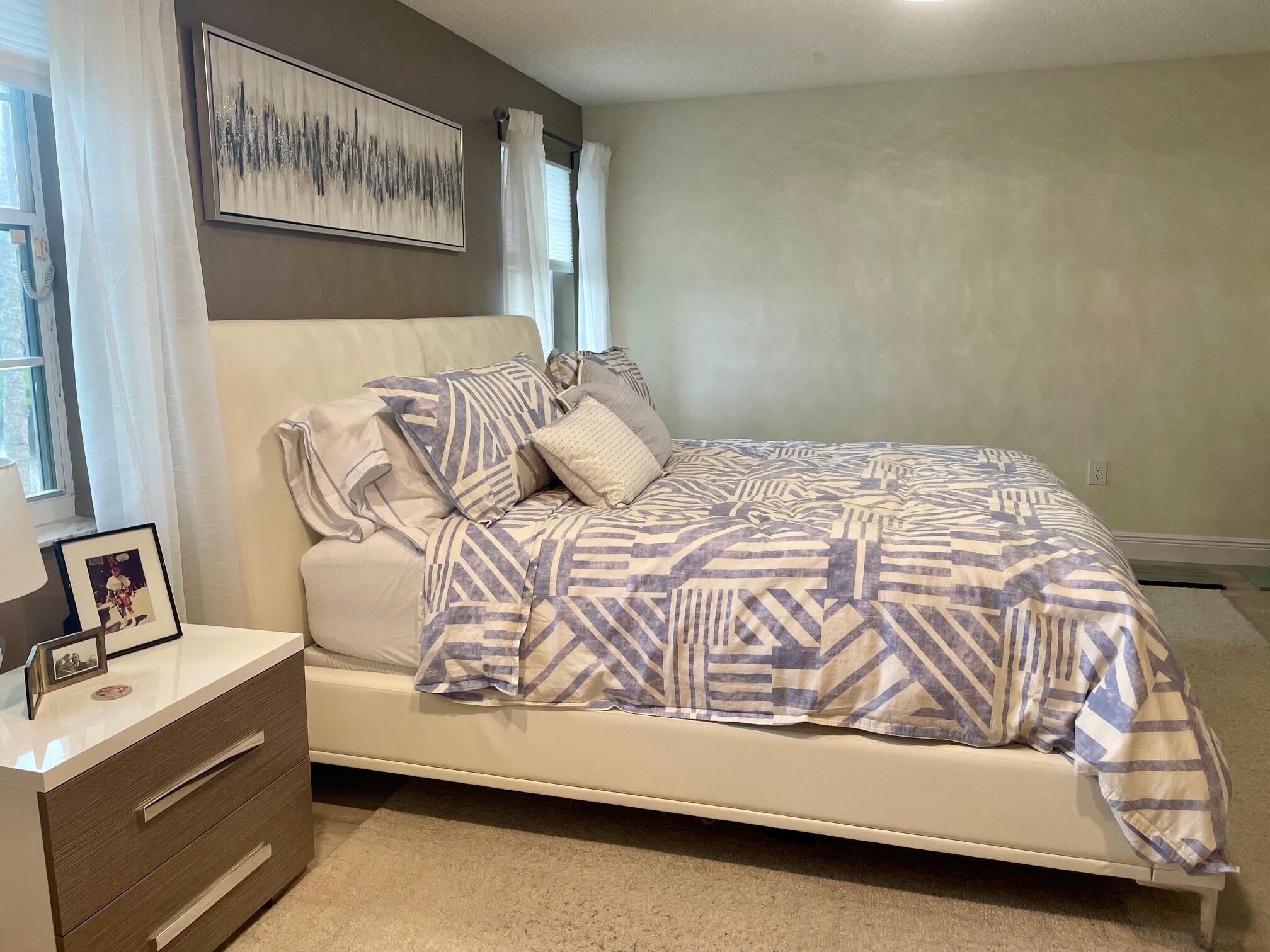 PALM ISLES I, II AND III - Residential Lease