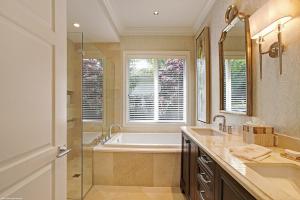 OLD PALM - Residential