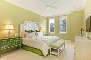 OLD PALM - Residential