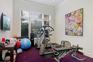 OLD PALM - Residential