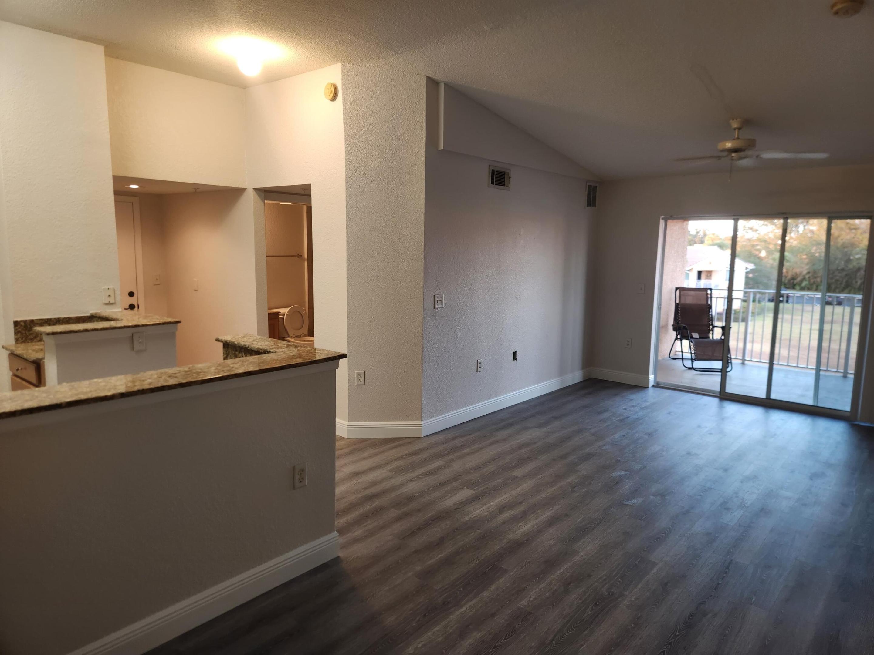 THE CLUB AT ST LUCIE WEST A CONDOMINIUM - Residential Lease