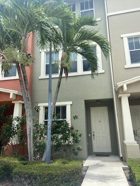Great 2 1/2 bathrooms townhouse in a beautiful , desirable gated community!!!. 2 Large bedrooms + bonus den/office on 1st floor. Completely new stainless steel appliances, new washer/ dryer has been ordered. Great location , close to Palm Beach airport, Clematis Street, RoseMary Square and Worth Ave with world class shopping and dining, beautiful beaches.City Side is resort style community with beautiful pool, gym, clubhouse etc.