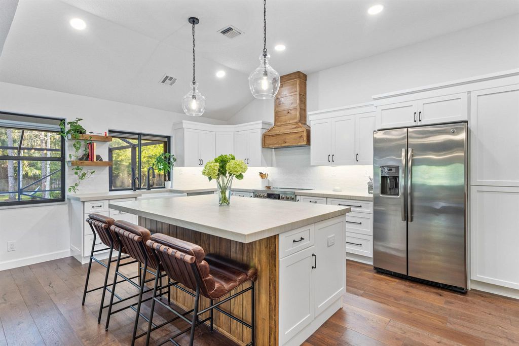 Photo of 9544 Mockingbird Trail, Jupiter, FL 33478 (MLS # R11091955)