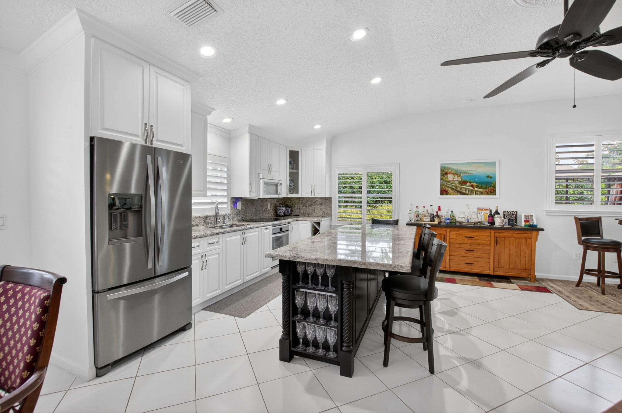 HAMPTON LAKES - Residential