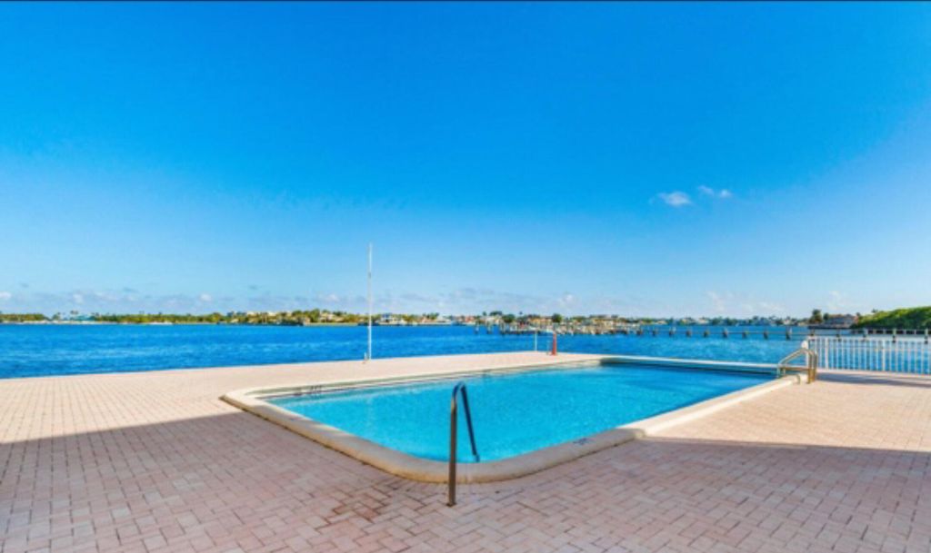 Photo of 1810 New Palm Way #118, Boynton Beach, FL 33435 (MLS # R11163366)