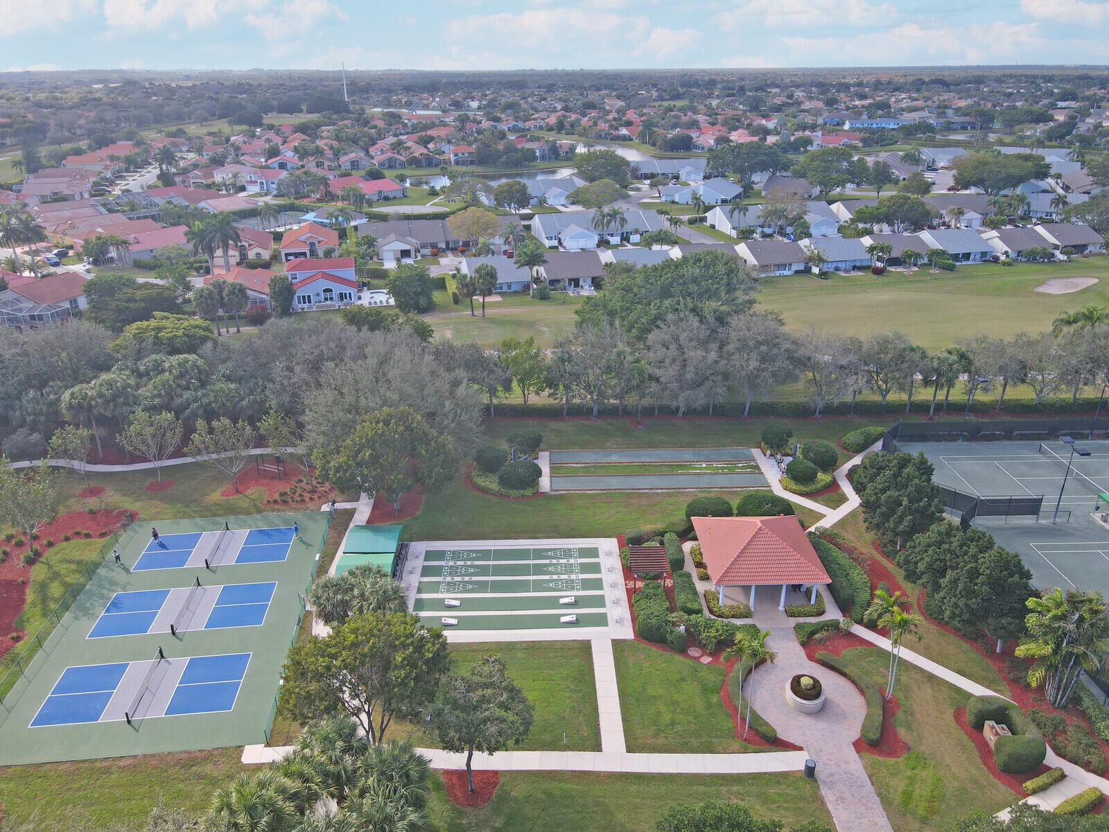 TUSCANY BAY - Residential Lease