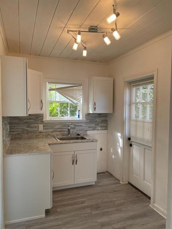 DELRAY TOWN OF - Residential Lease