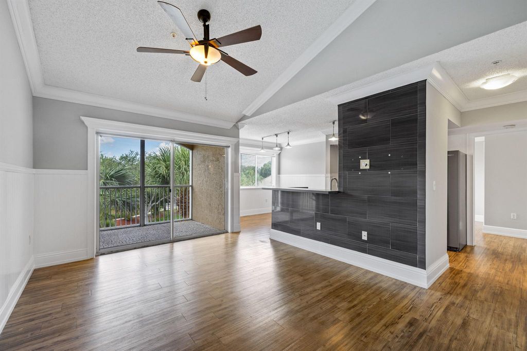 Photo of 254 Village Boulevard #4303, Tequesta, FL 33469 (MLS # R11107564)