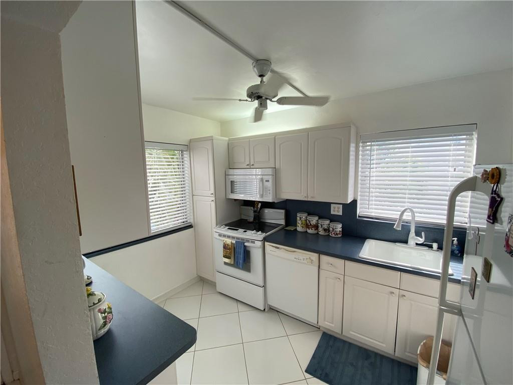 LAS VISTAS - Residential