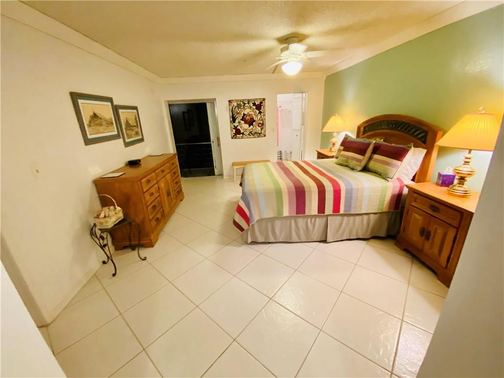 LAS VISTAS - Residential