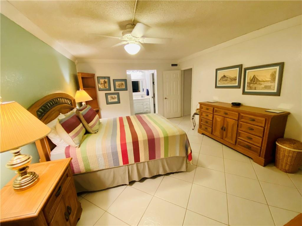 LAS VISTAS - Residential