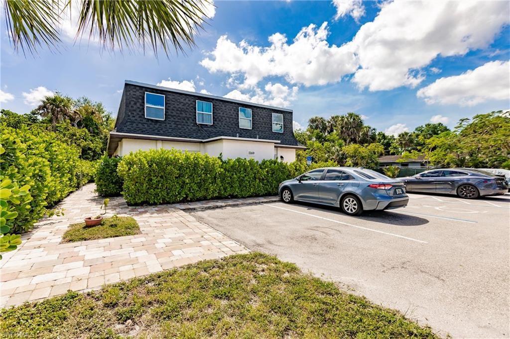 1175 Veronica S Shoemaker Blvd