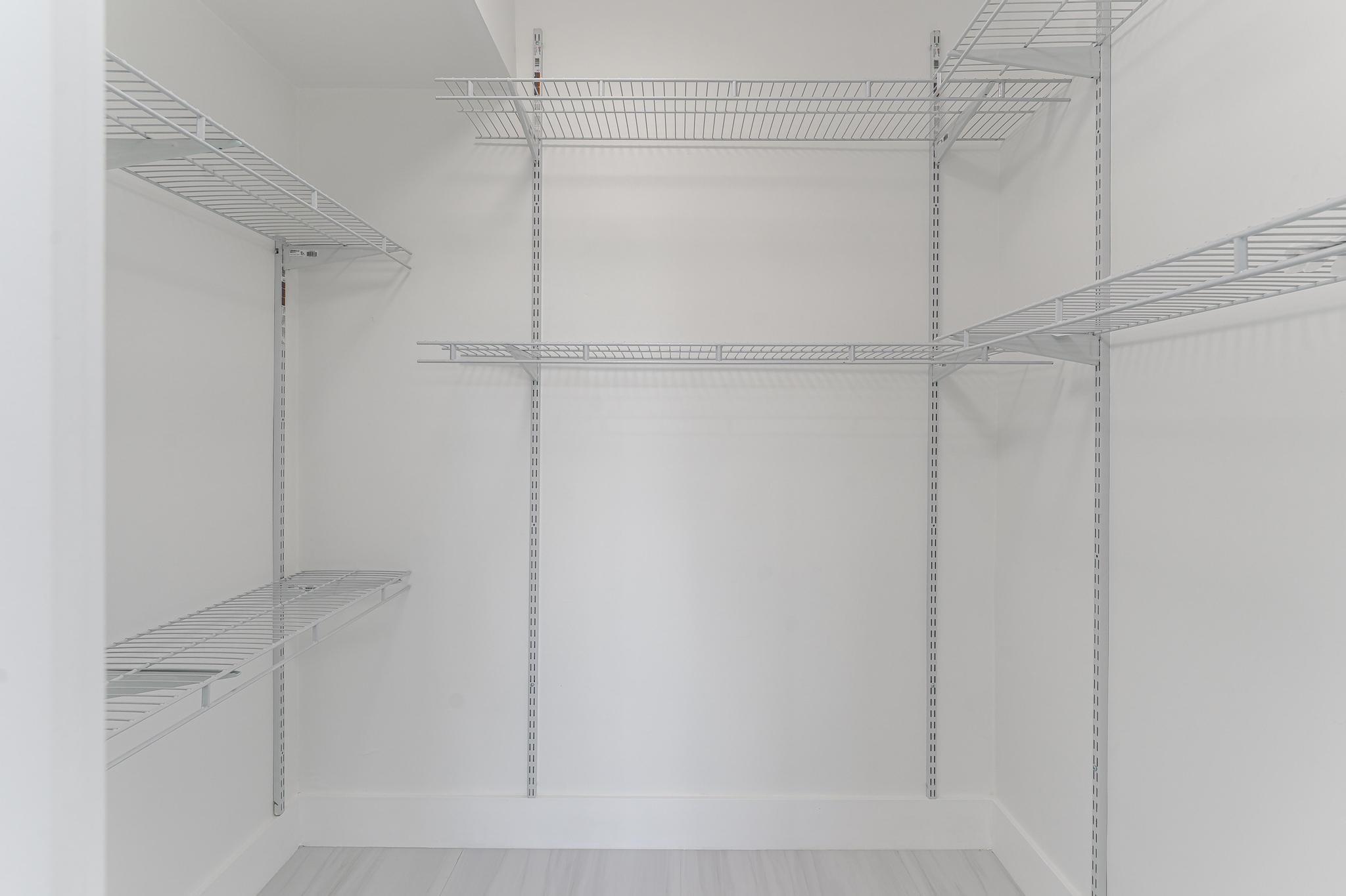 Hollybrook Golf & Tennis - Residential