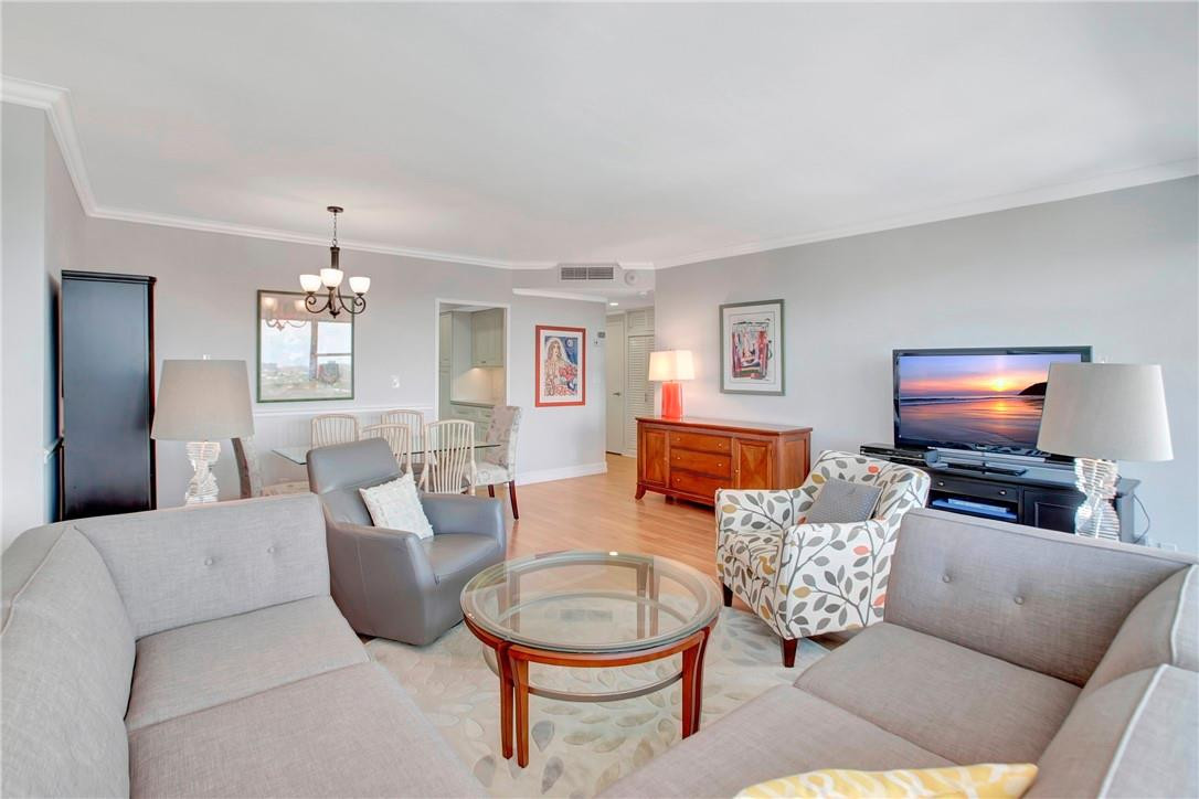 Coral Ridge Towers East - Residential