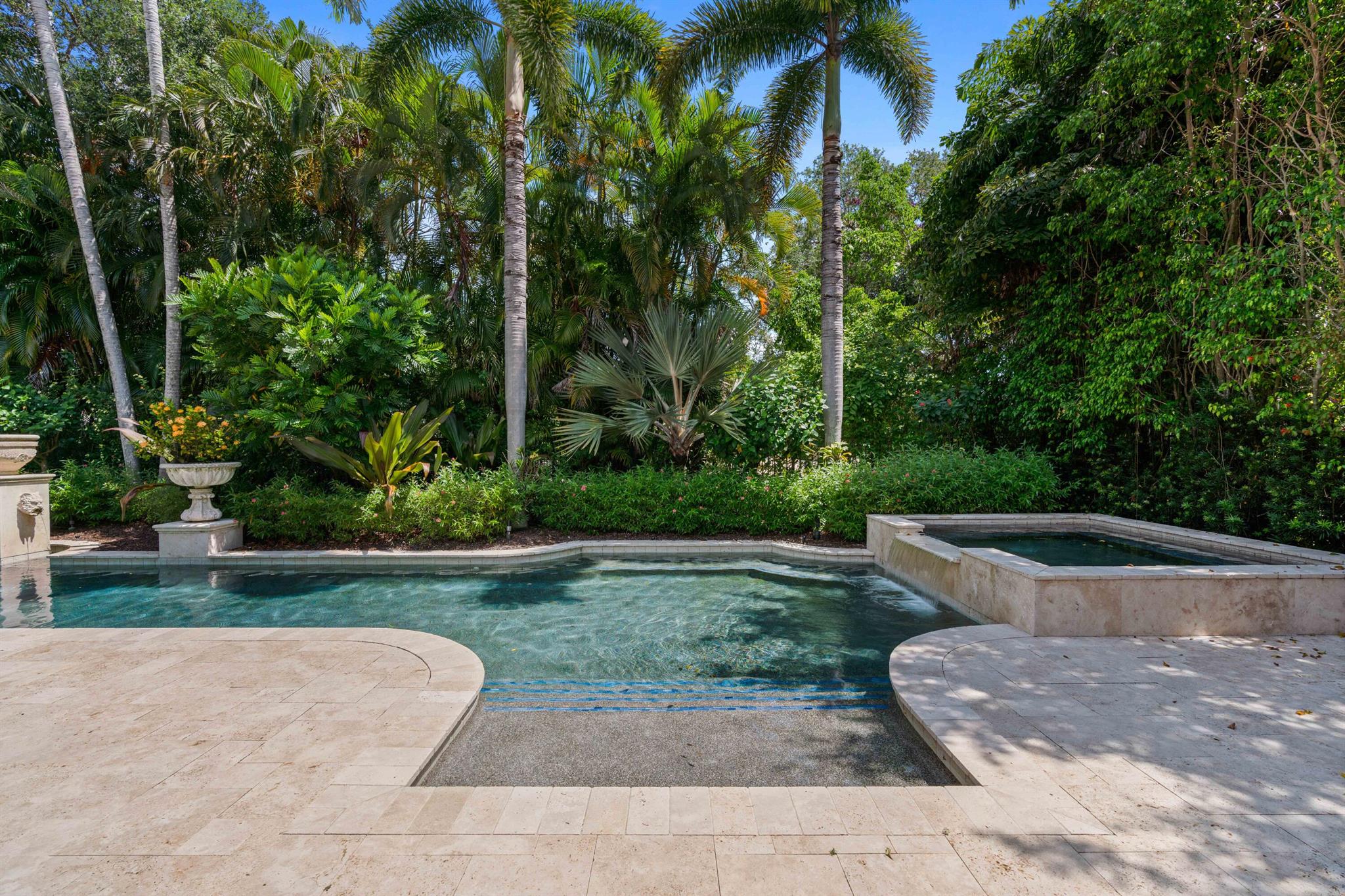 OLD PALM 2 - Residential