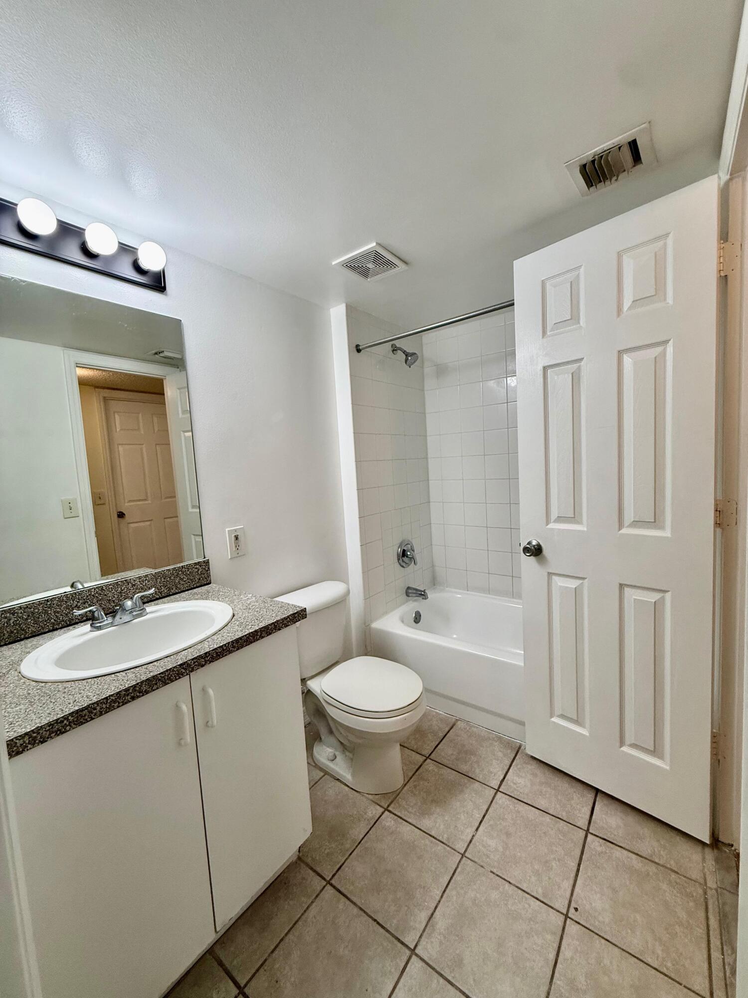 EVERGREEN LAKES CONDO - Residential Lease