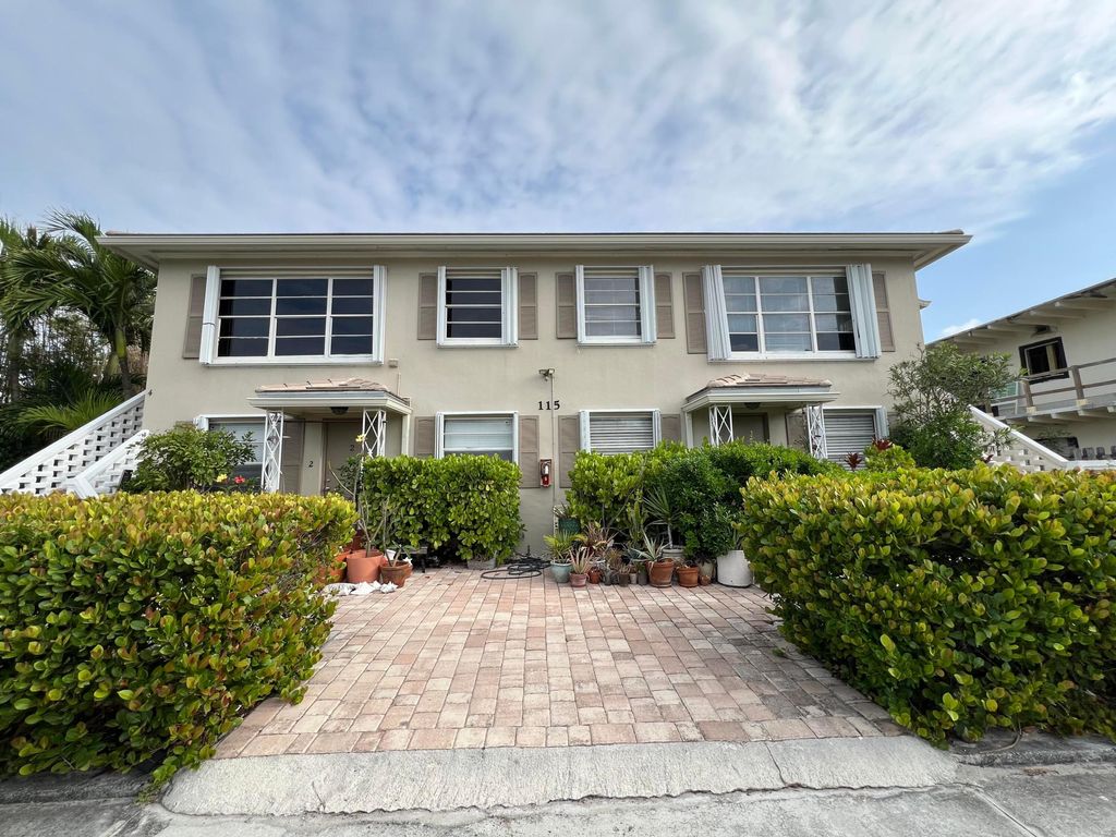 Photo of 115 Sandal Lane #3, Palm Beach Shores, FL 33404 (MLS # R11078586)