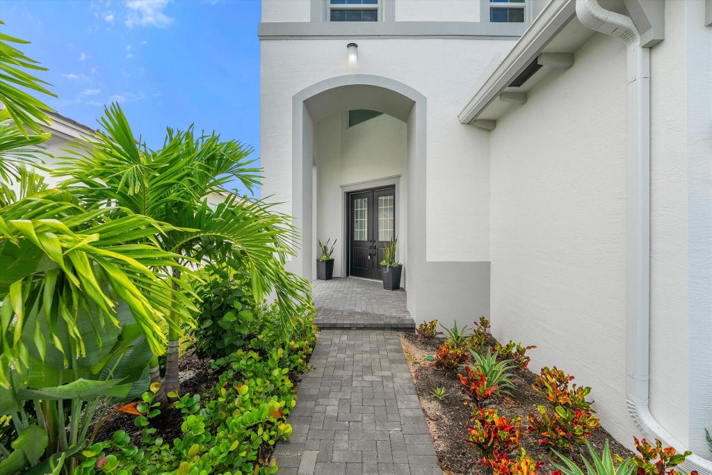 Photo of 5333 Liberty Lane, Westlake, FL 33470 (MLS # R11028279)