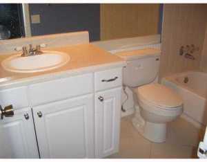 BOYNTON LANDINGS - Residential Lease