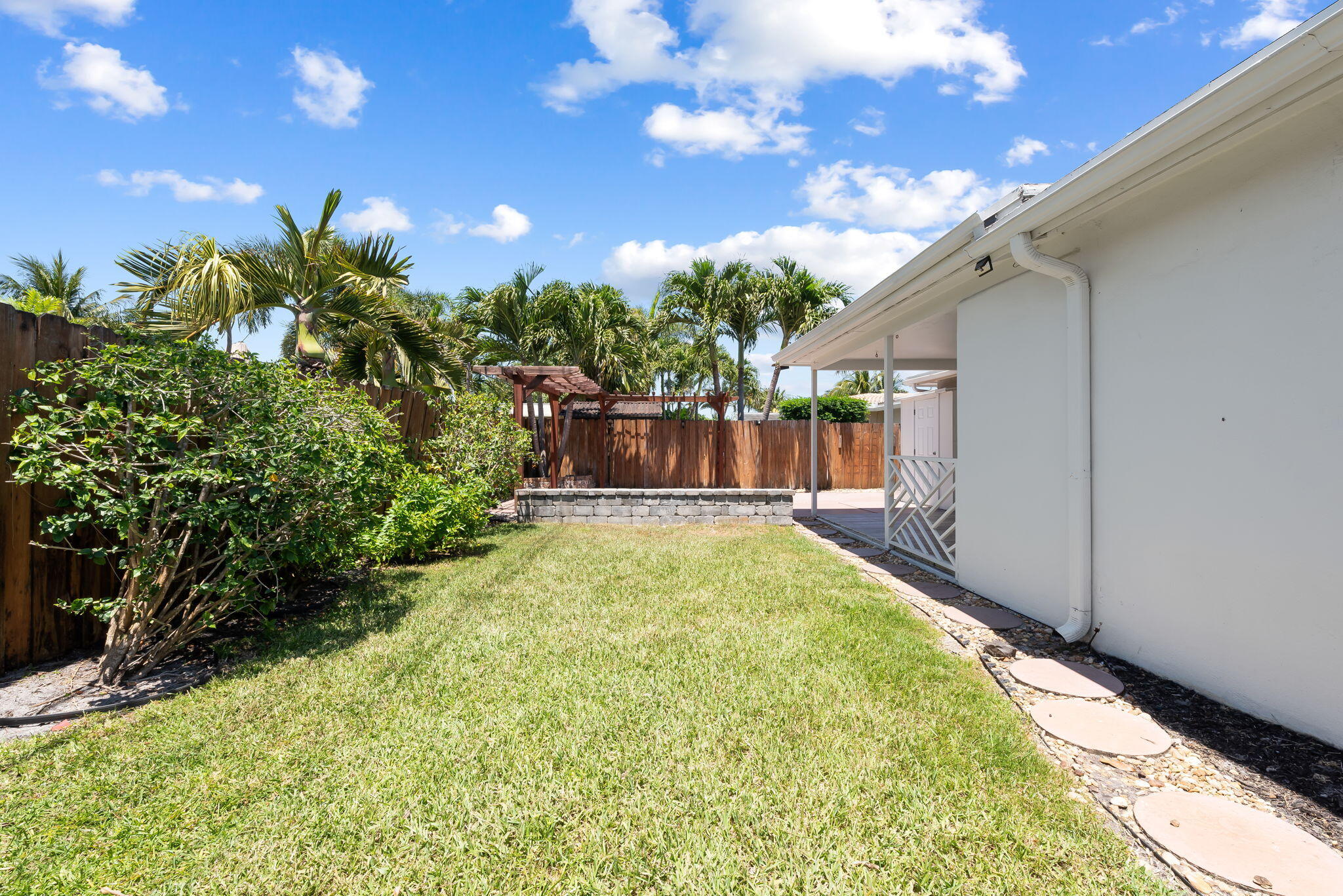 NORTH ANDREWS GARDENS 2ND ADD - Residential