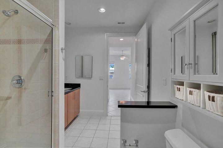 LATITUDE DELRAY - Residential Lease