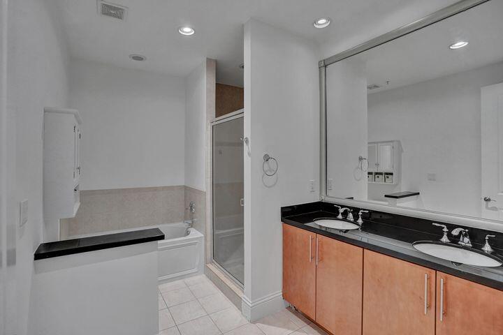 LATITUDE DELRAY - Residential Lease