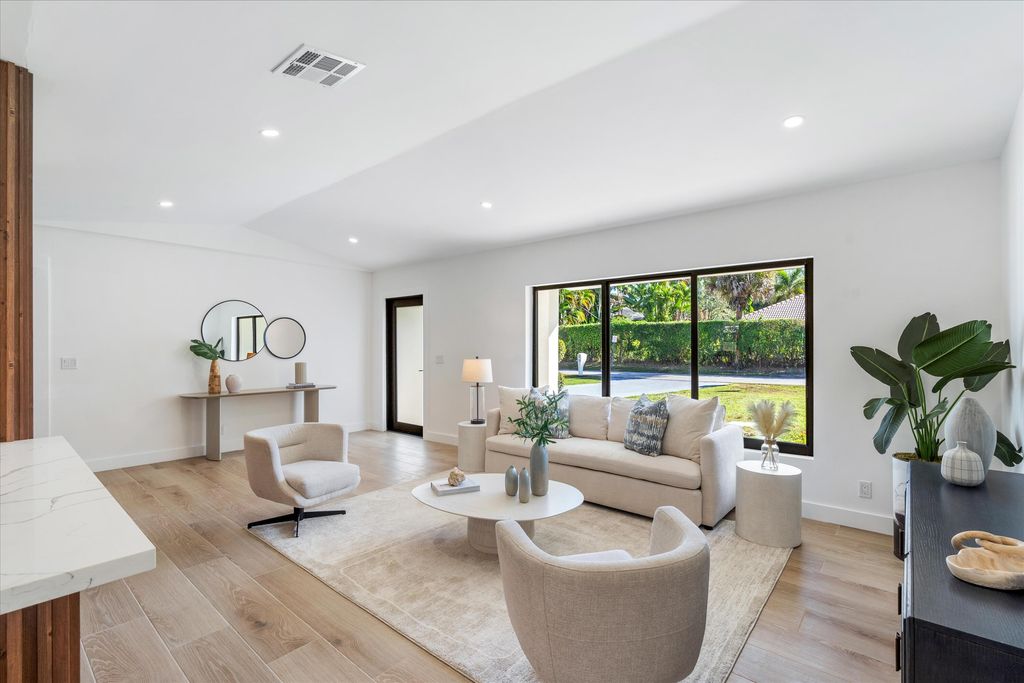 Photo of 4535 Palm Ridge Boulevard, Delray Beach, FL 33445 (MLS # R11138797)
