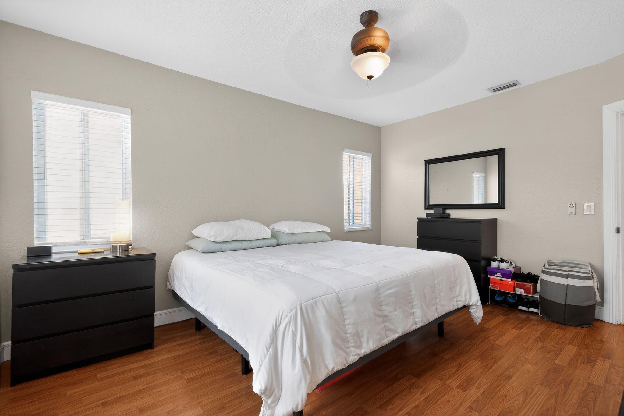 BONITA PARK - Residential