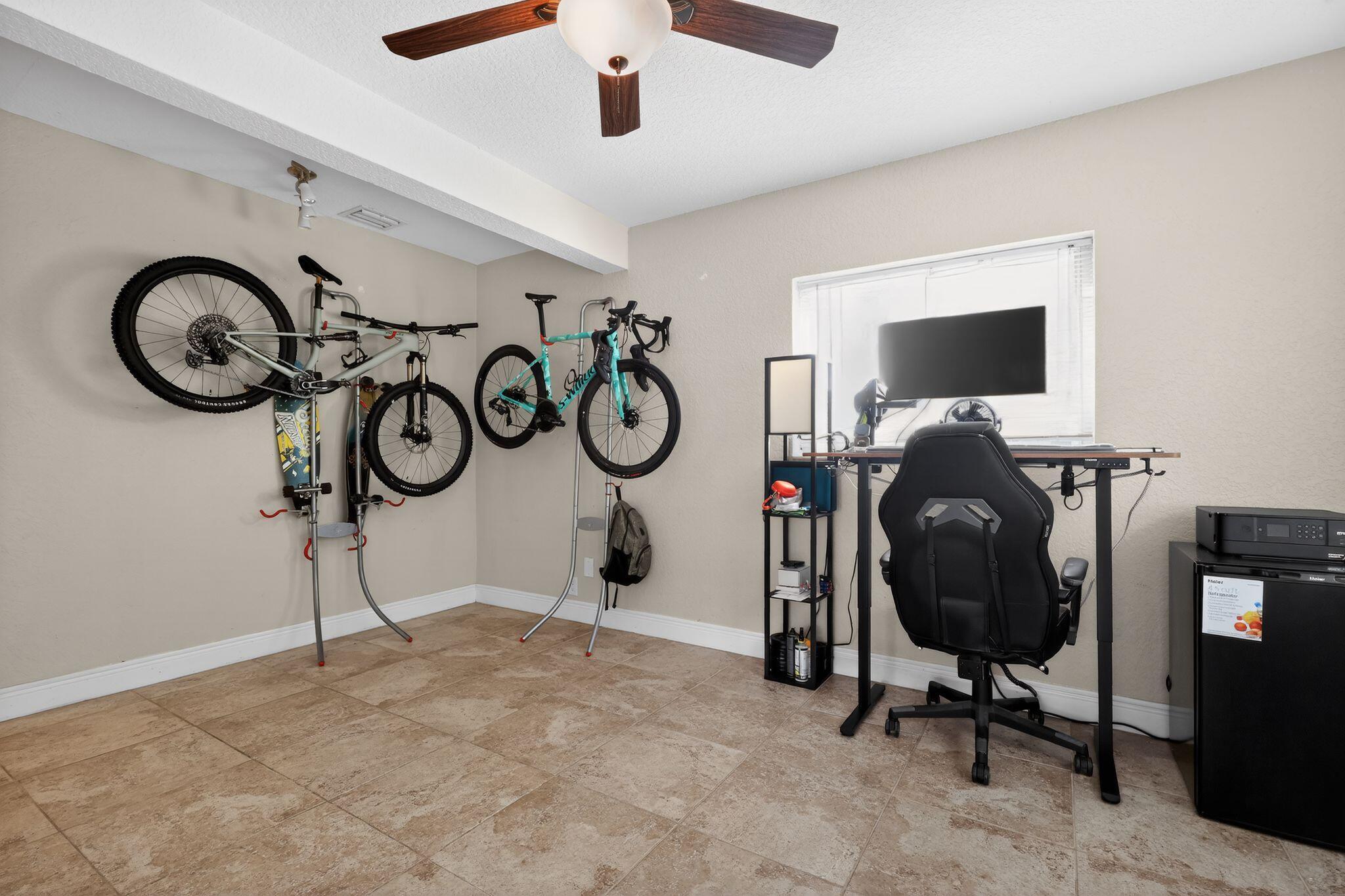 BONITA PARK - Residential