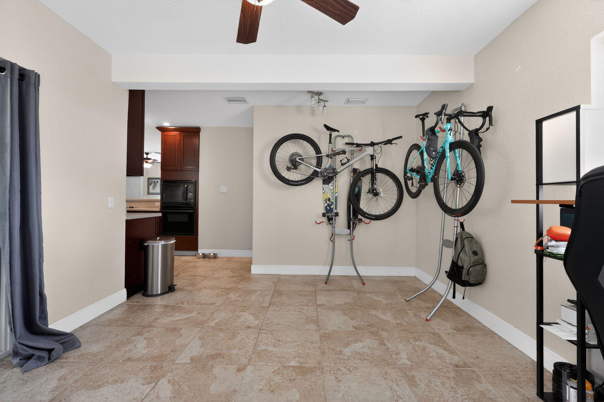 BONITA PARK - Residential