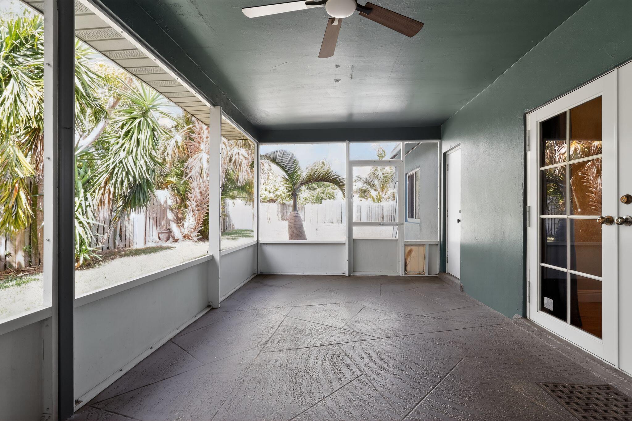 BONITA PARK - Residential