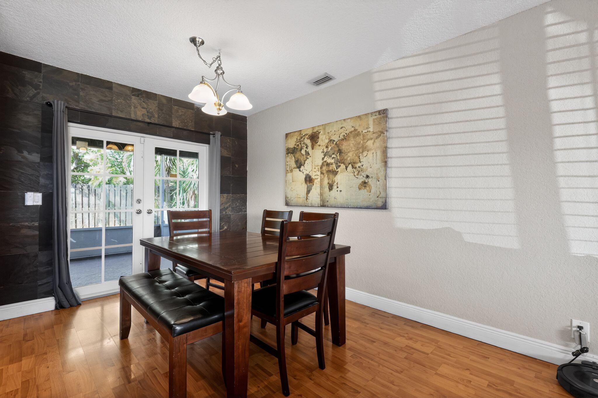 BONITA PARK - Residential