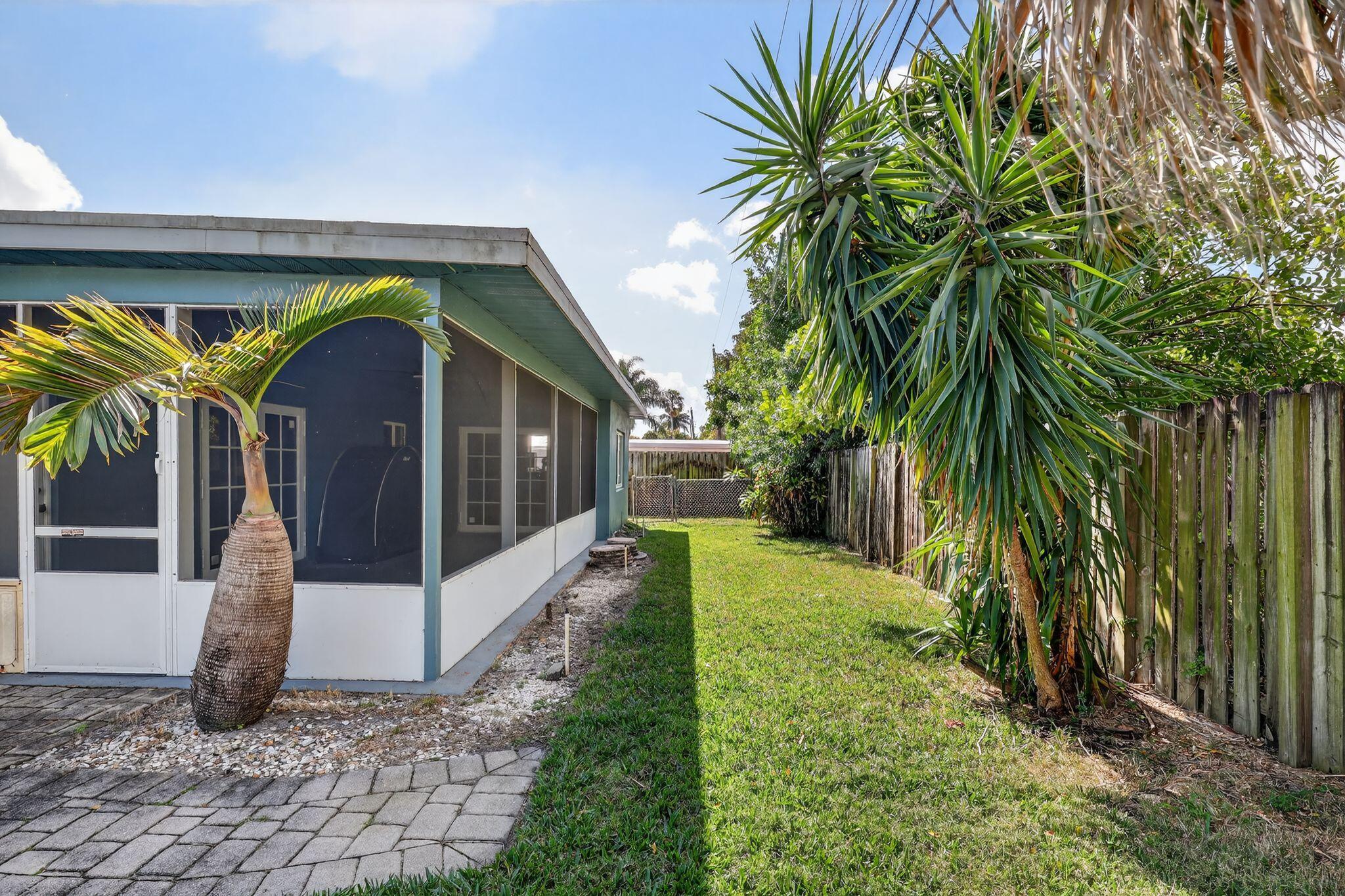 BONITA PARK - Residential