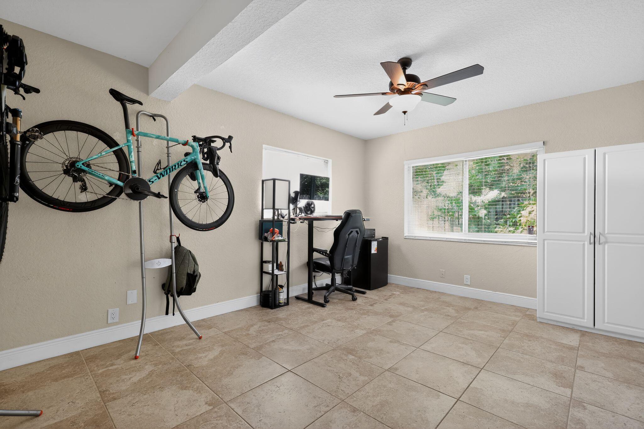 BONITA PARK - Residential