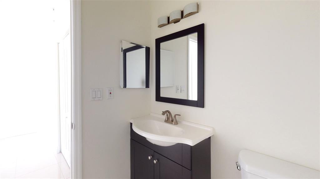 TROPICAL GARDENS AMENDED PLAT - Residential Lease