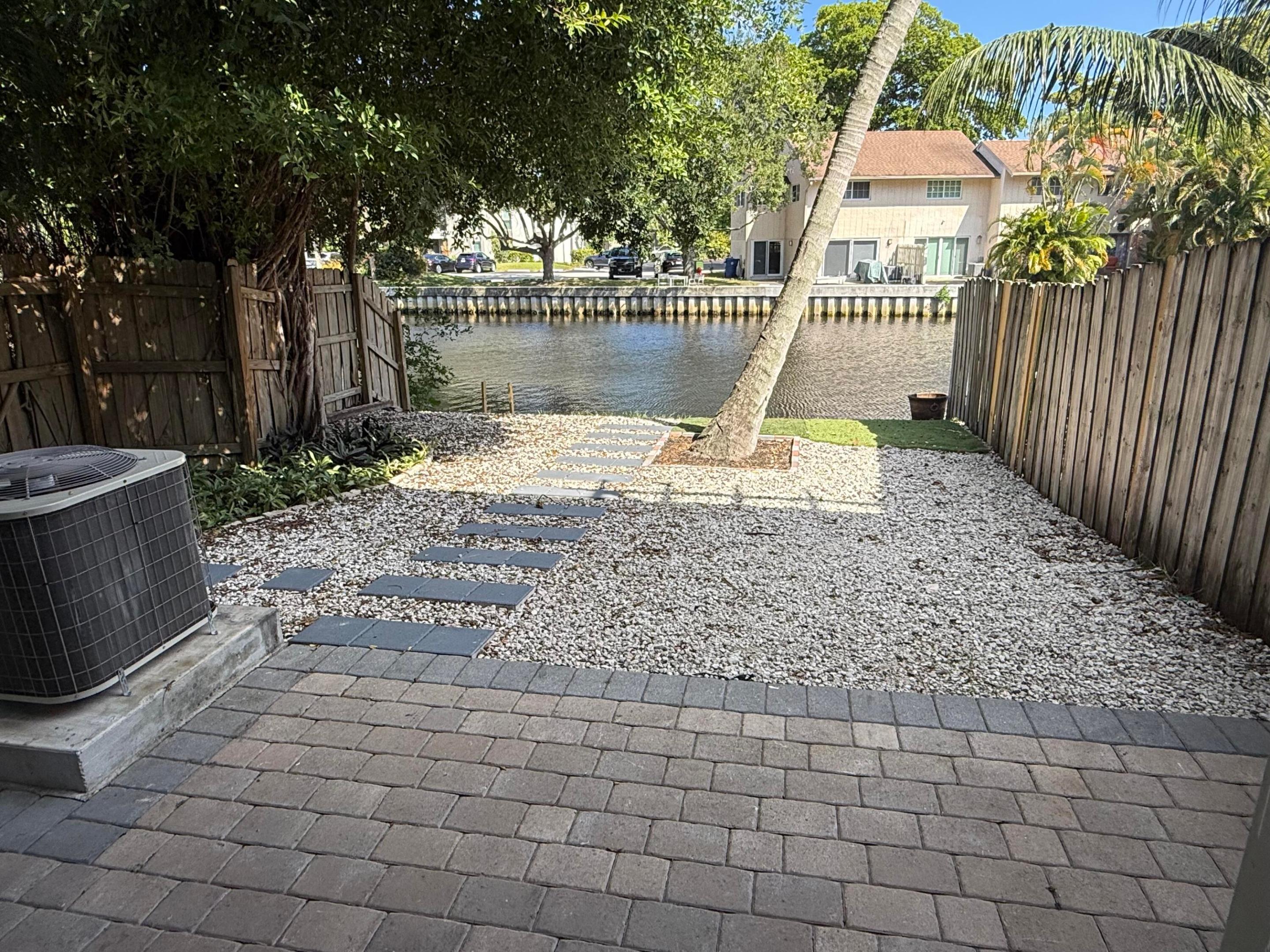 TROPICAL GARDENS AMENDED PLAT - Residential Lease