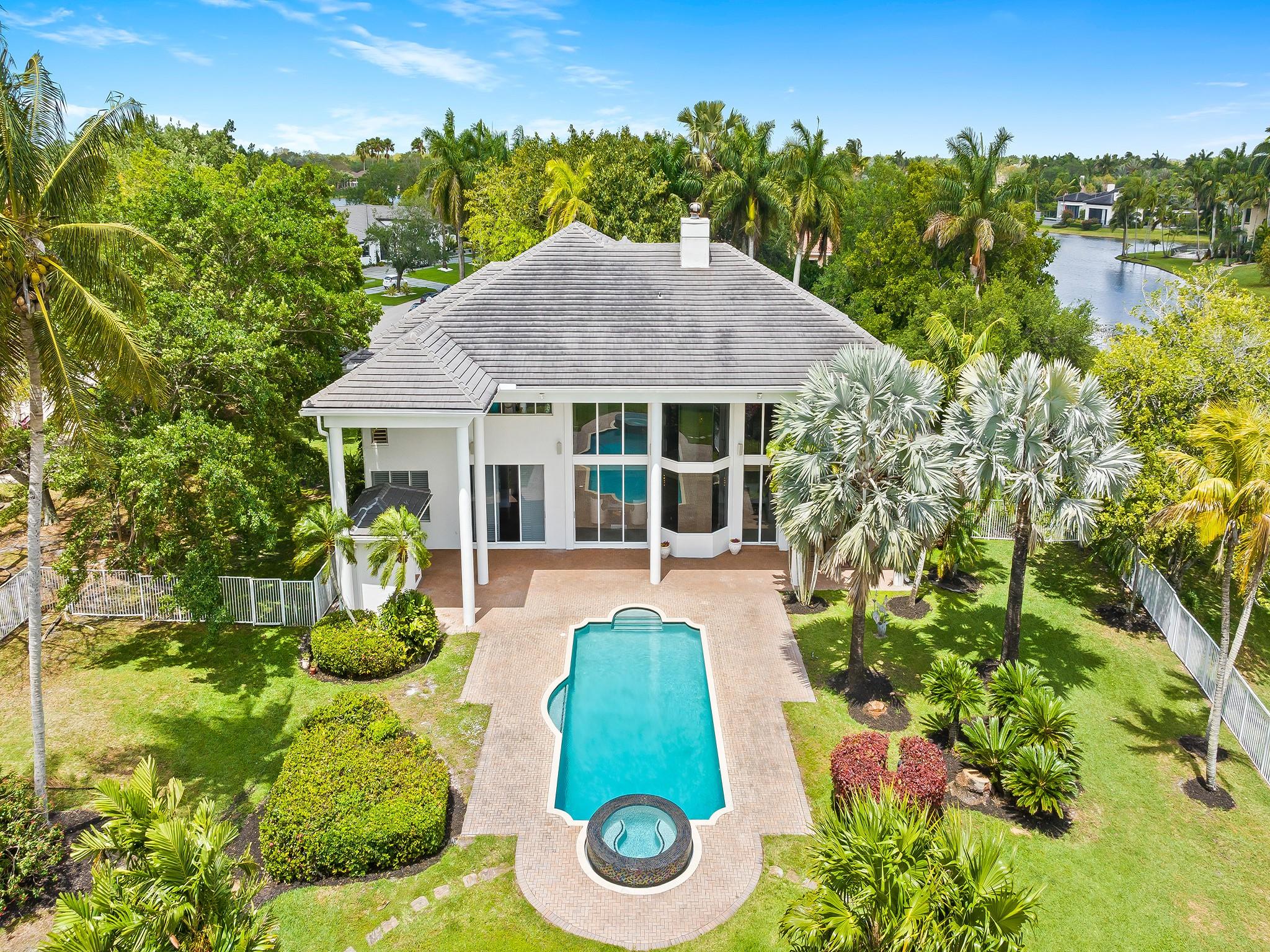 WINDMILL RANCH ESTATES - Residential